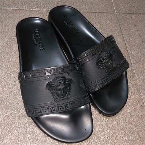 fake versace slides vs real